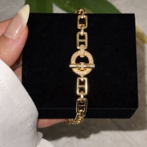gold chain bracelet with crystal toggle clasp