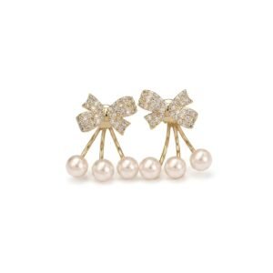 gold chain bracelet with crystal toggle clasp